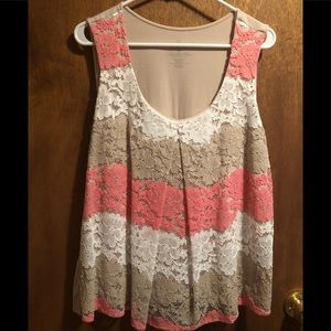 NWOT NY&CO Lace Overlay Shell